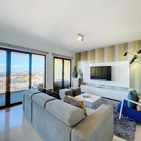 The View By Atlantic فونشال