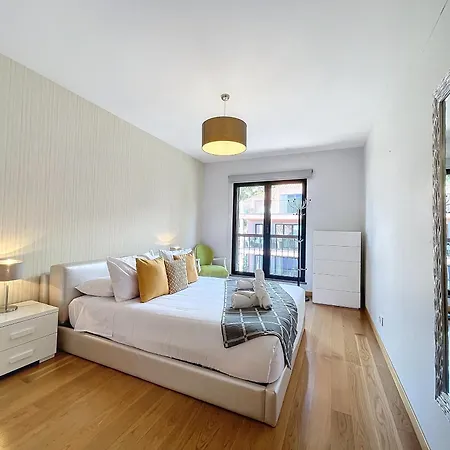 Apartment The View By Atlantic