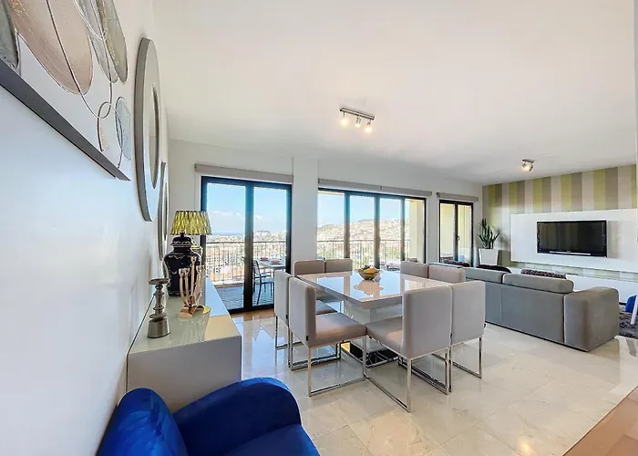 The View By Atlantic Daire *