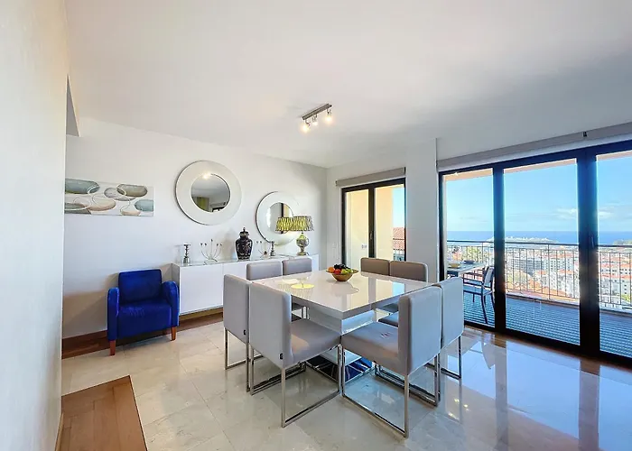 The View By Atlantic Daire